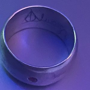 Gryffindor deathly hollows ring